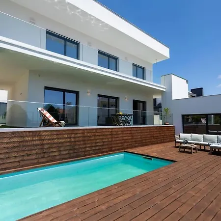 Pessegueiros Βίλα *