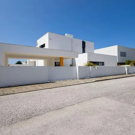 Pessegueiros Βίλα