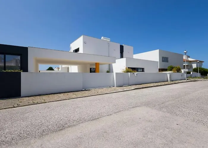 Pessegueiros וילה